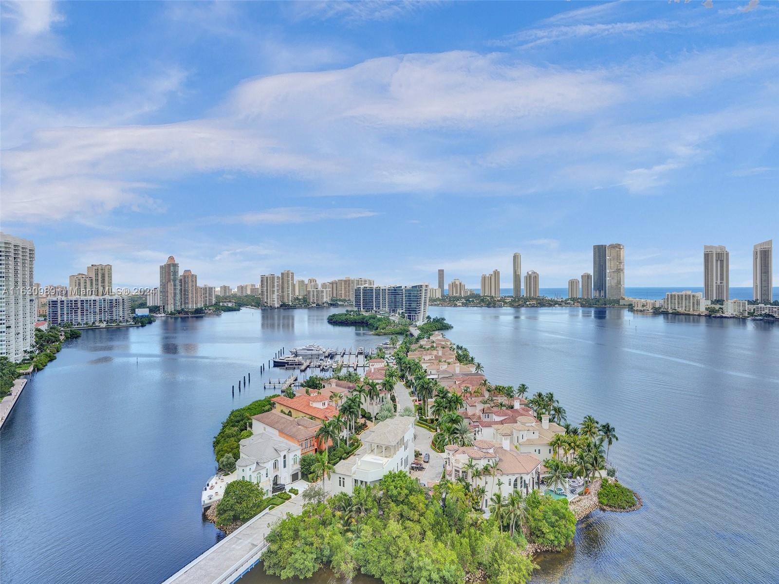 4000 ISL BLVD WILLIAMS IS - Residential