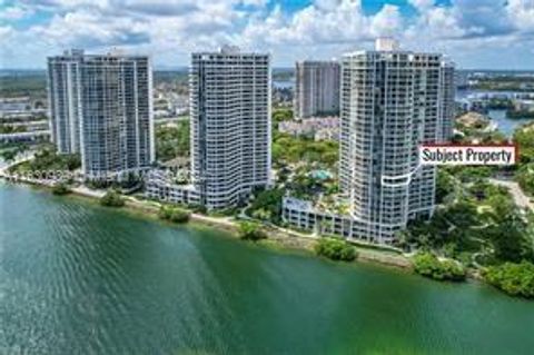 A home in Aventura