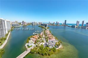 4000 ISL BLVD WILLIAMS IS - Residential