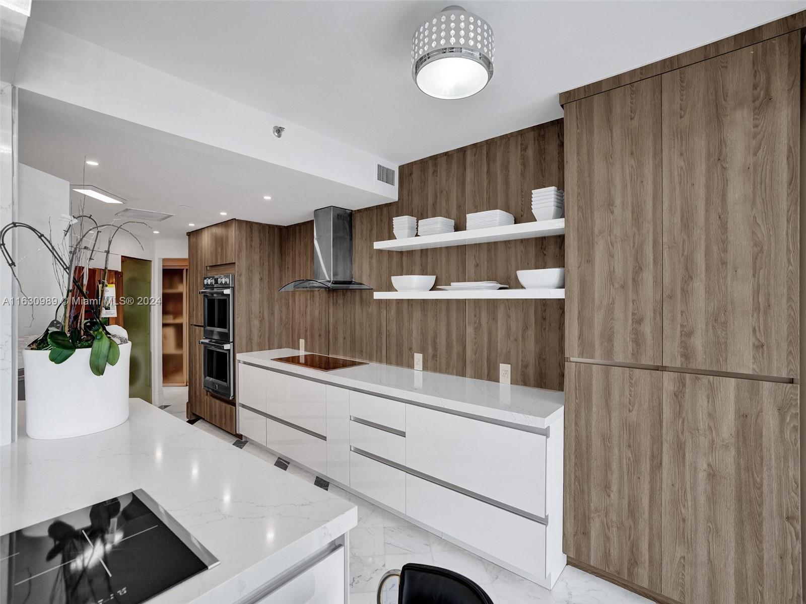 4000 ISL BLVD WILLIAMS IS - Residential