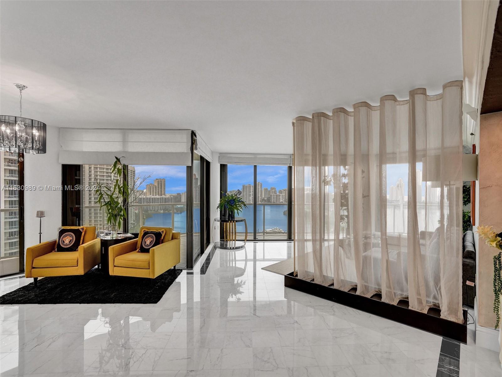 4000 ISL BLVD WILLIAMS IS - Residential