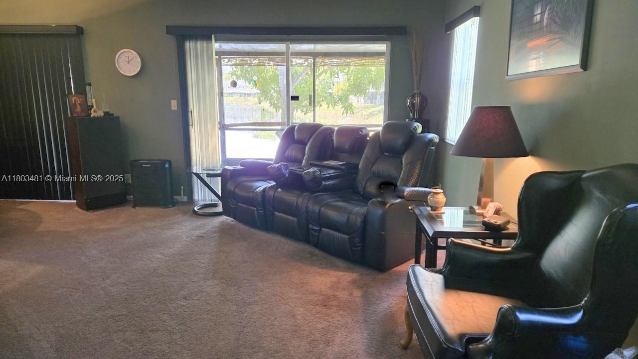 CORAL POINT NORTH - Residential