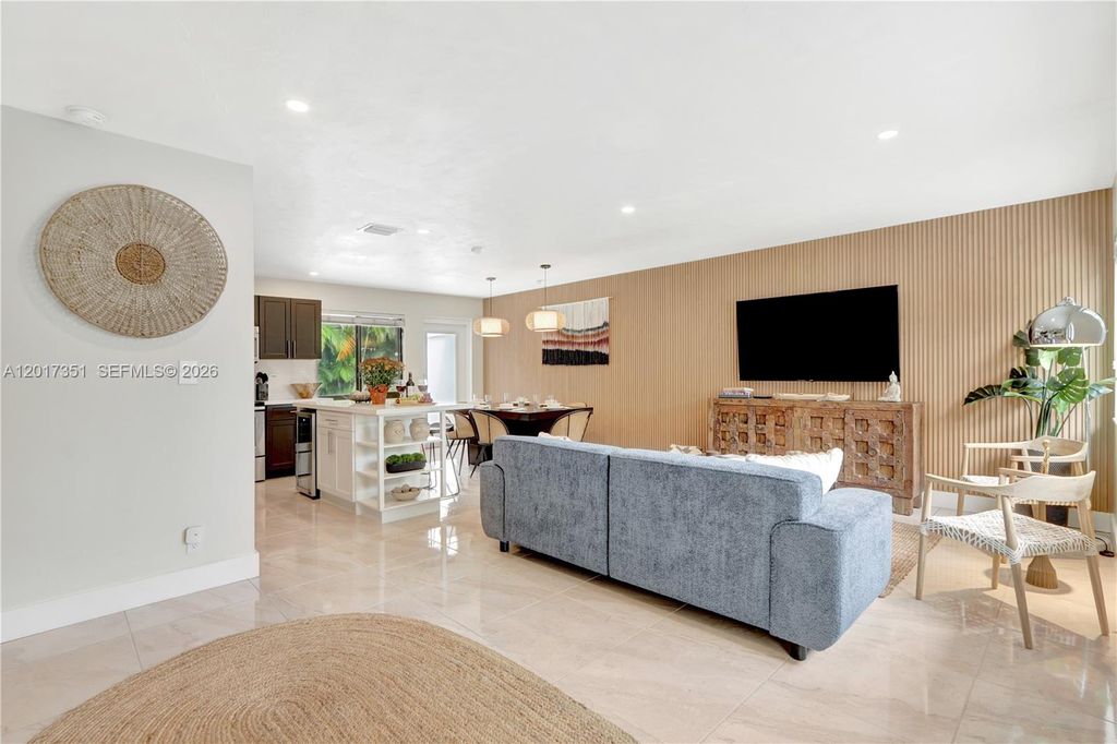 Photo of 1737 NE 7th Ter, Fort Lauderdale, FL 33305 (MLS # A12017351)