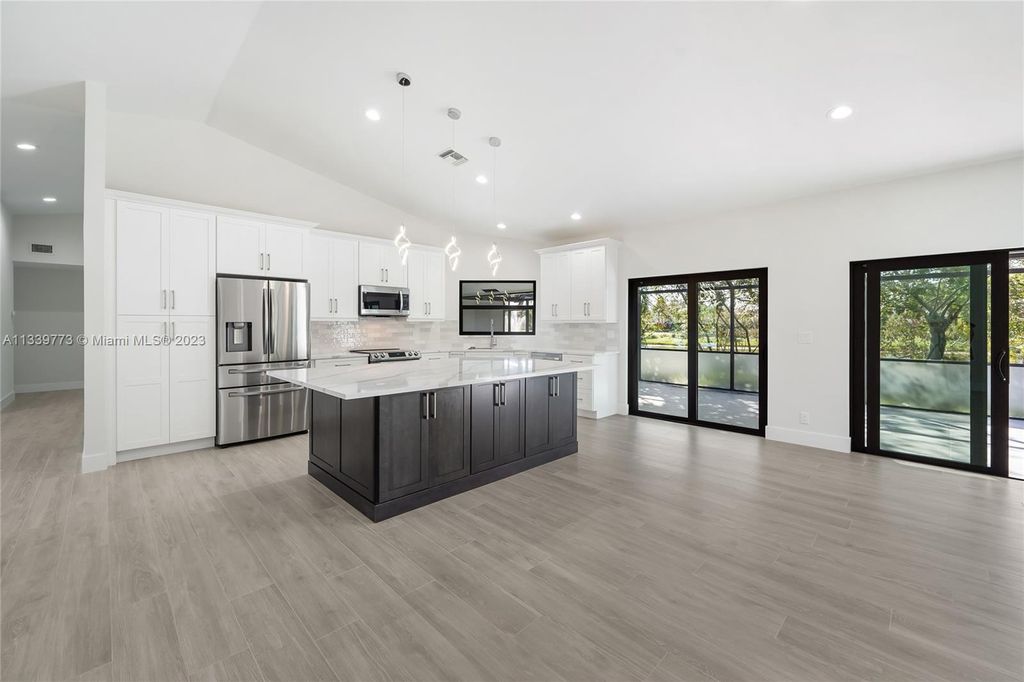 Photo of 13391 Bradfords Wharf, Palm Beach Gardens, FL 33410 (MLS # A11339773)