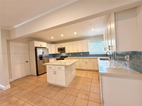 Tiny photo for 206 SE 3rd Pl, Dania Beach, FL 33004 (MLS # A12026682)