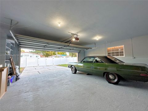 Tiny photo for 206 SE 3rd Pl, Dania Beach, FL 33004 (MLS # A12026682)