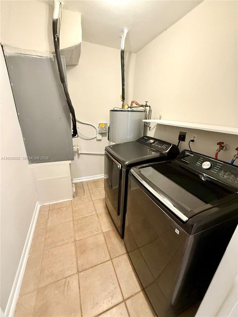 Tiny photo for 206 SE 3rd Pl, Dania Beach, FL 33004 (MLS # A12026682)