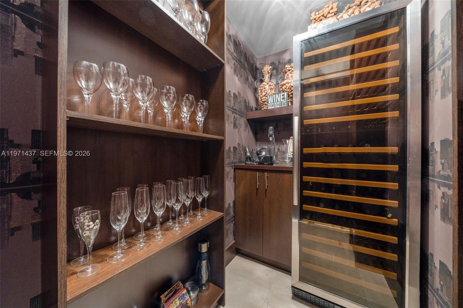 3301 NE 183rd St 1104