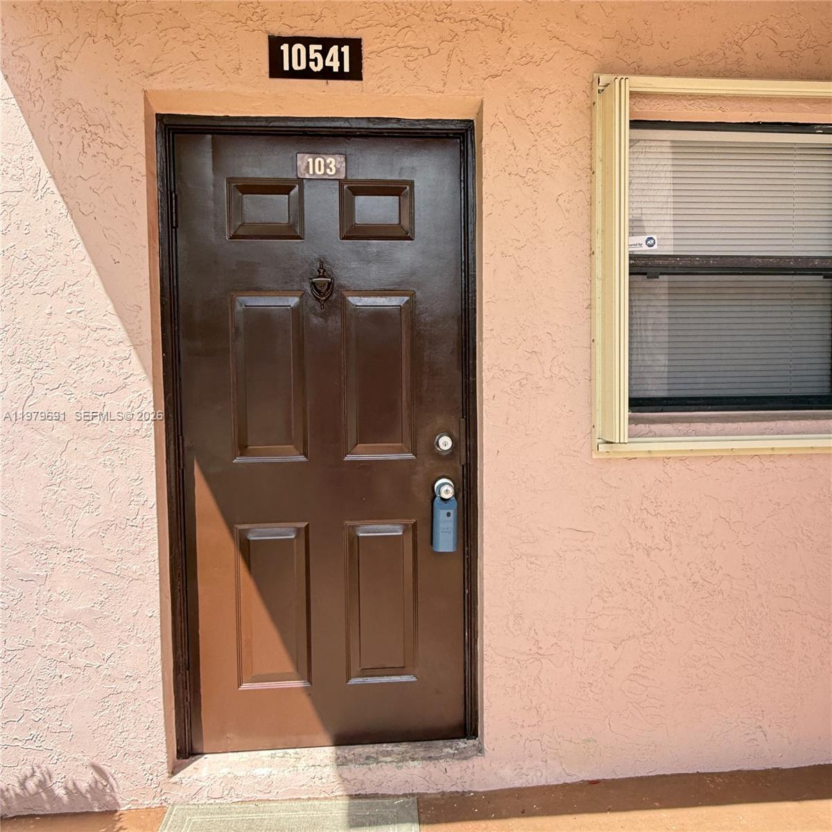 10541 NW 10th St 103