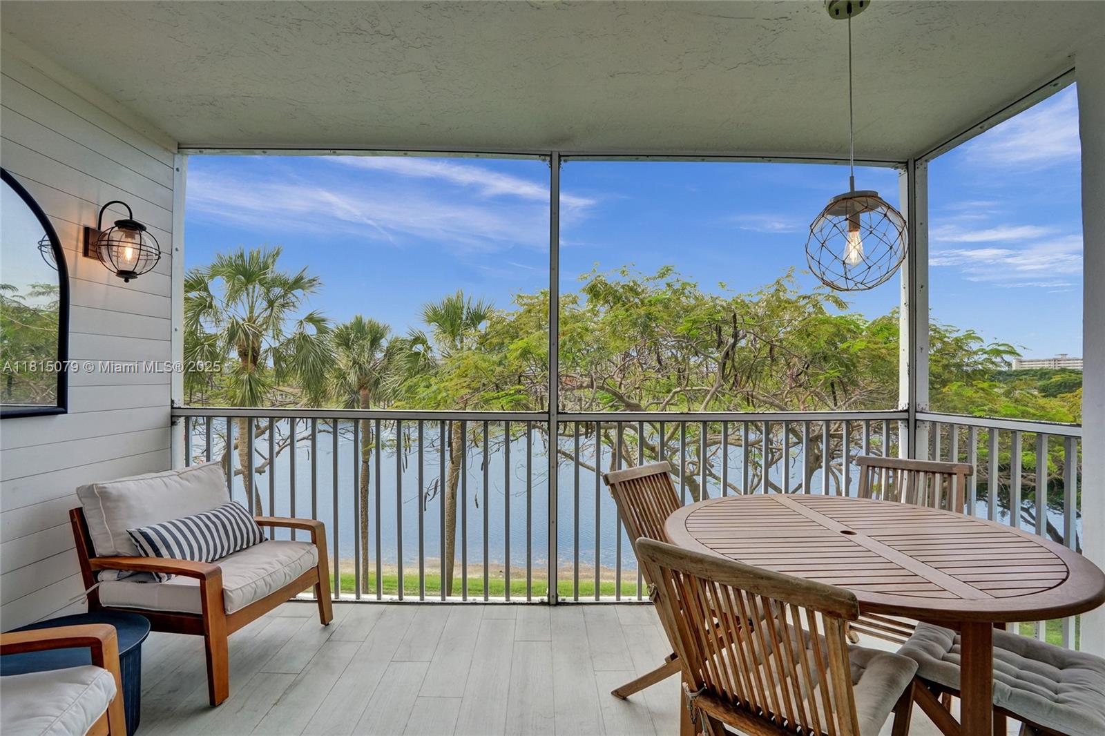 NO 42 PALM-AIRE COUNTRY C - Residential