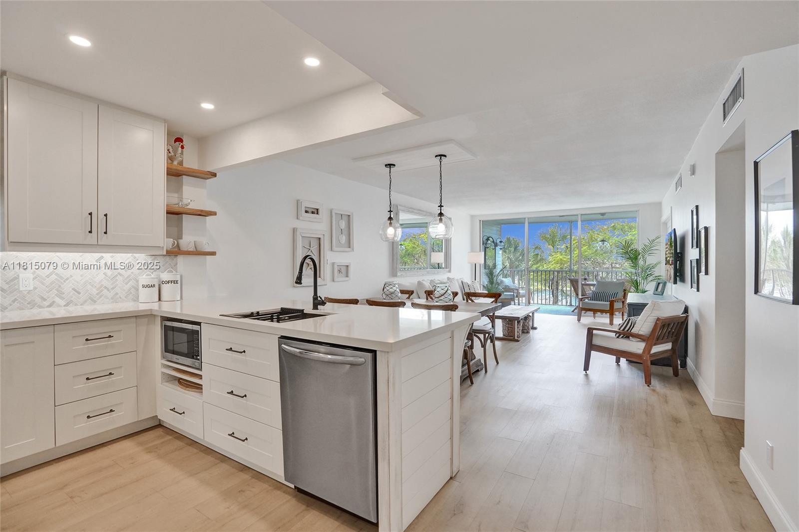 NO 42 PALM-AIRE COUNTRY C - Residential