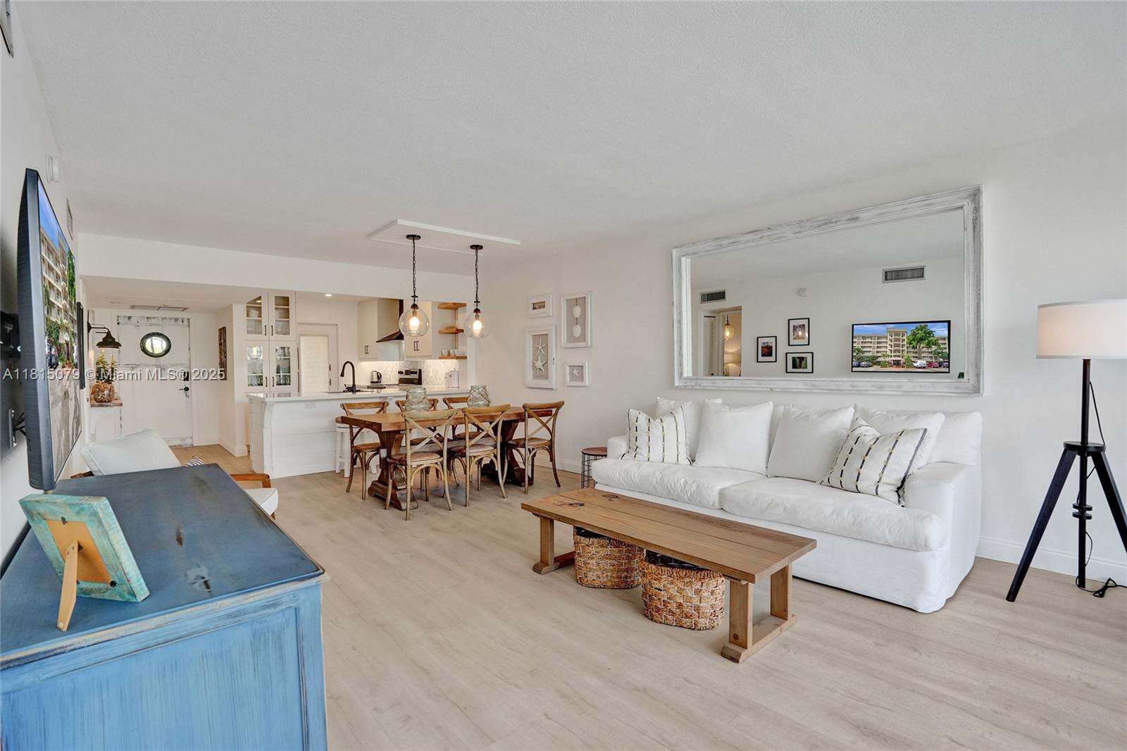 NO 42 PALM-AIRE COUNTRY C - Residential