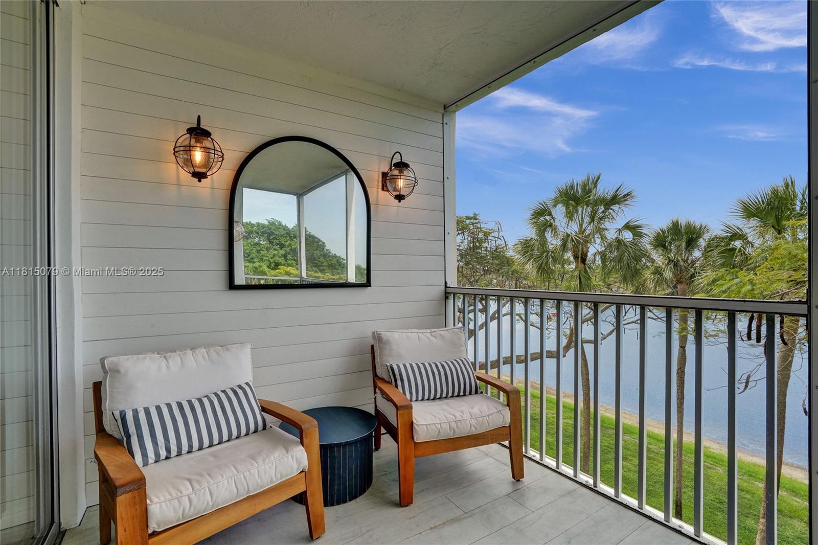 NO 42 PALM-AIRE COUNTRY C - Residential