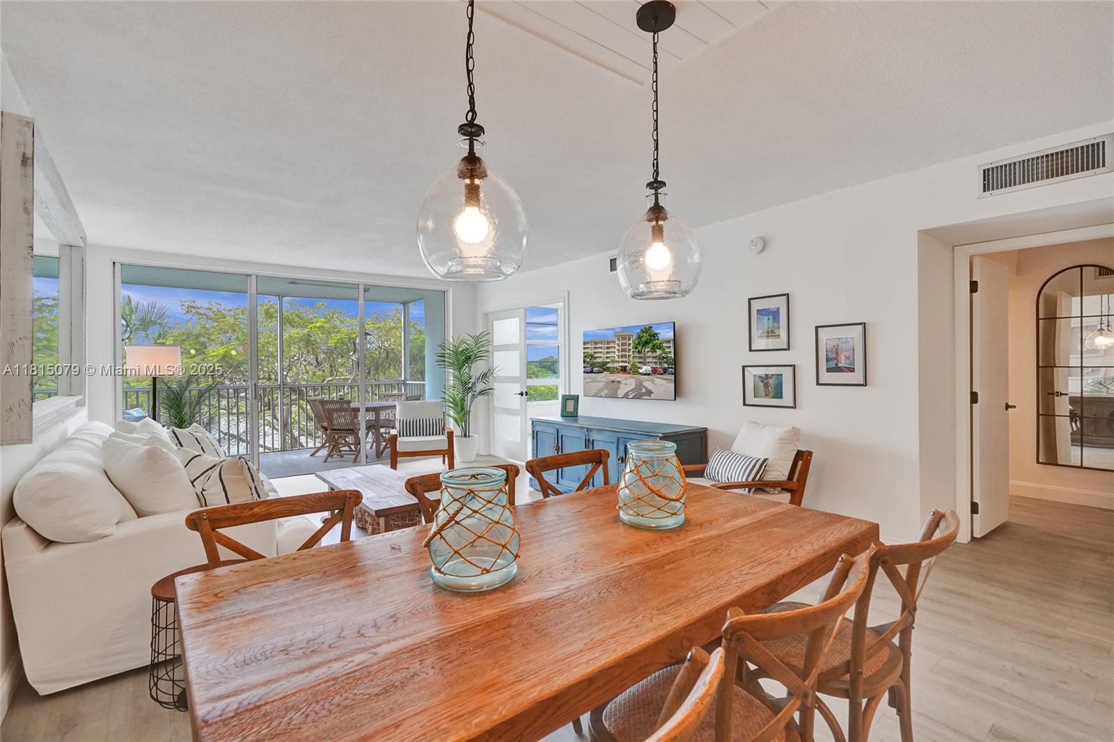 NO 42 PALM-AIRE COUNTRY C - Residential