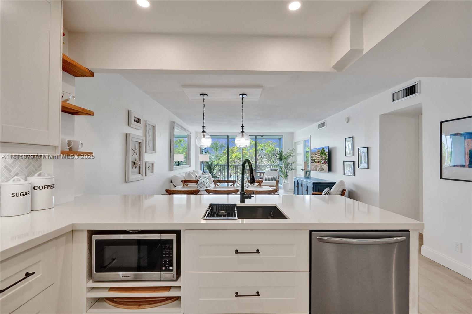 NO 42 PALM-AIRE COUNTRY C - Residential