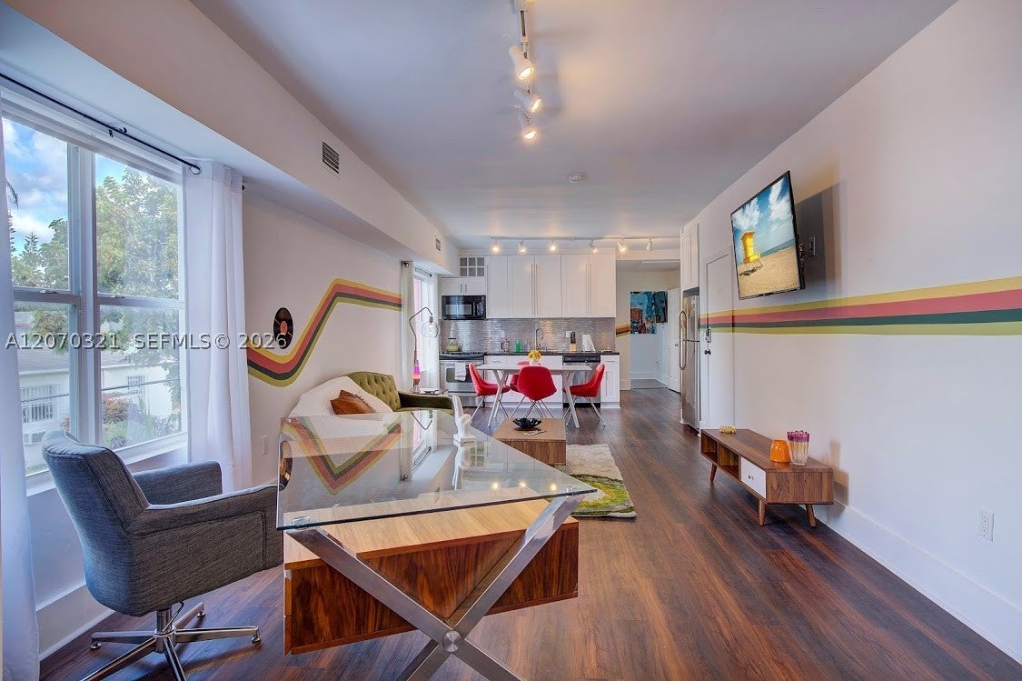 524 NW 35th St 4