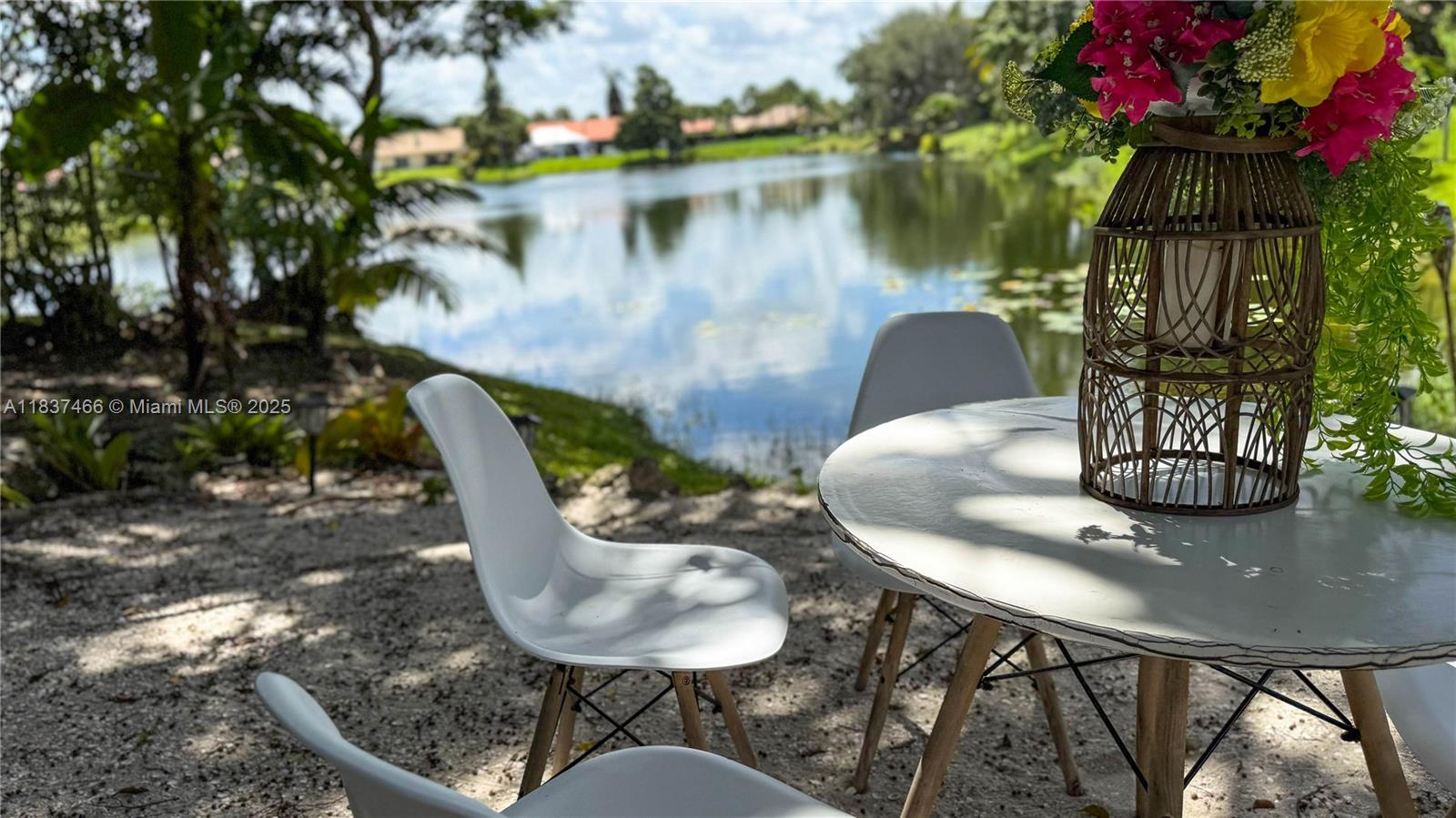 FALCONS LEA - Residential