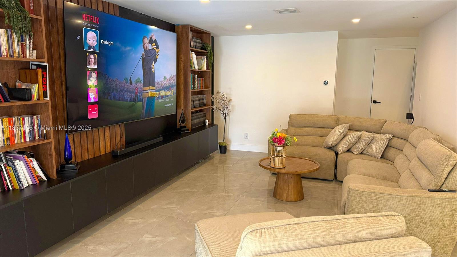 FALCONS LEA - Residential