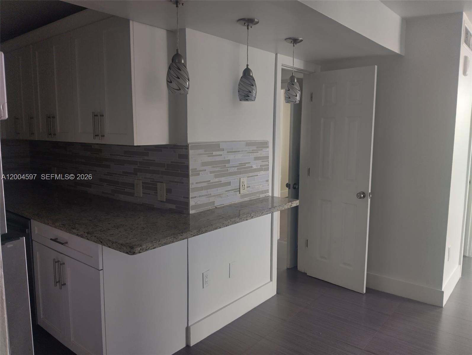 6969 Collins Ave 402