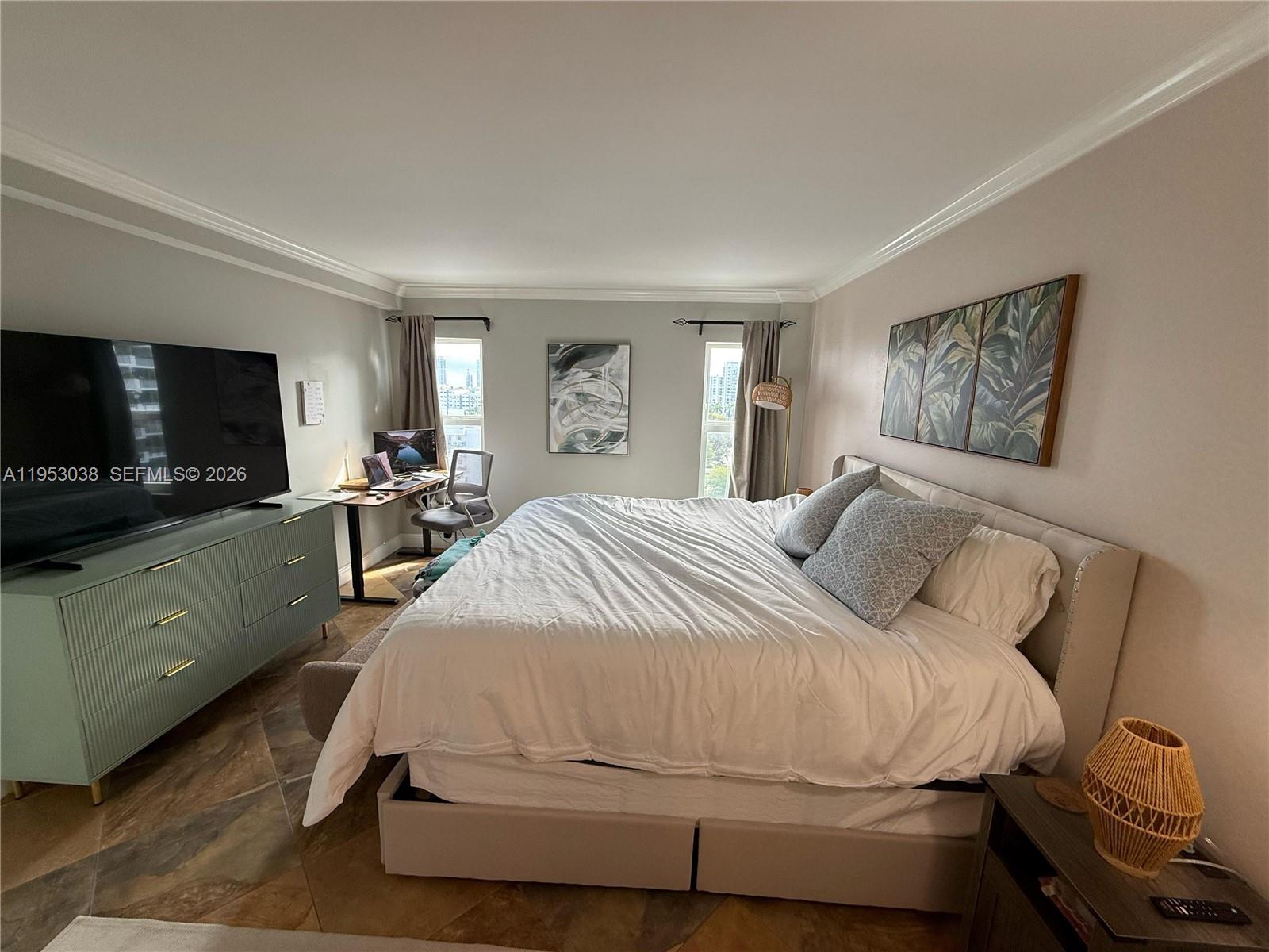 GOLDEN WEST CONDO - Residential