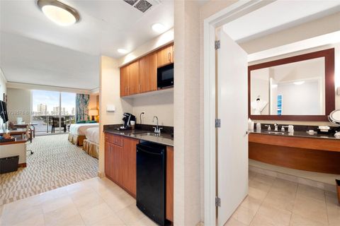 18001 Collins Ave 1003 Sunny Isles Beach FL 33160