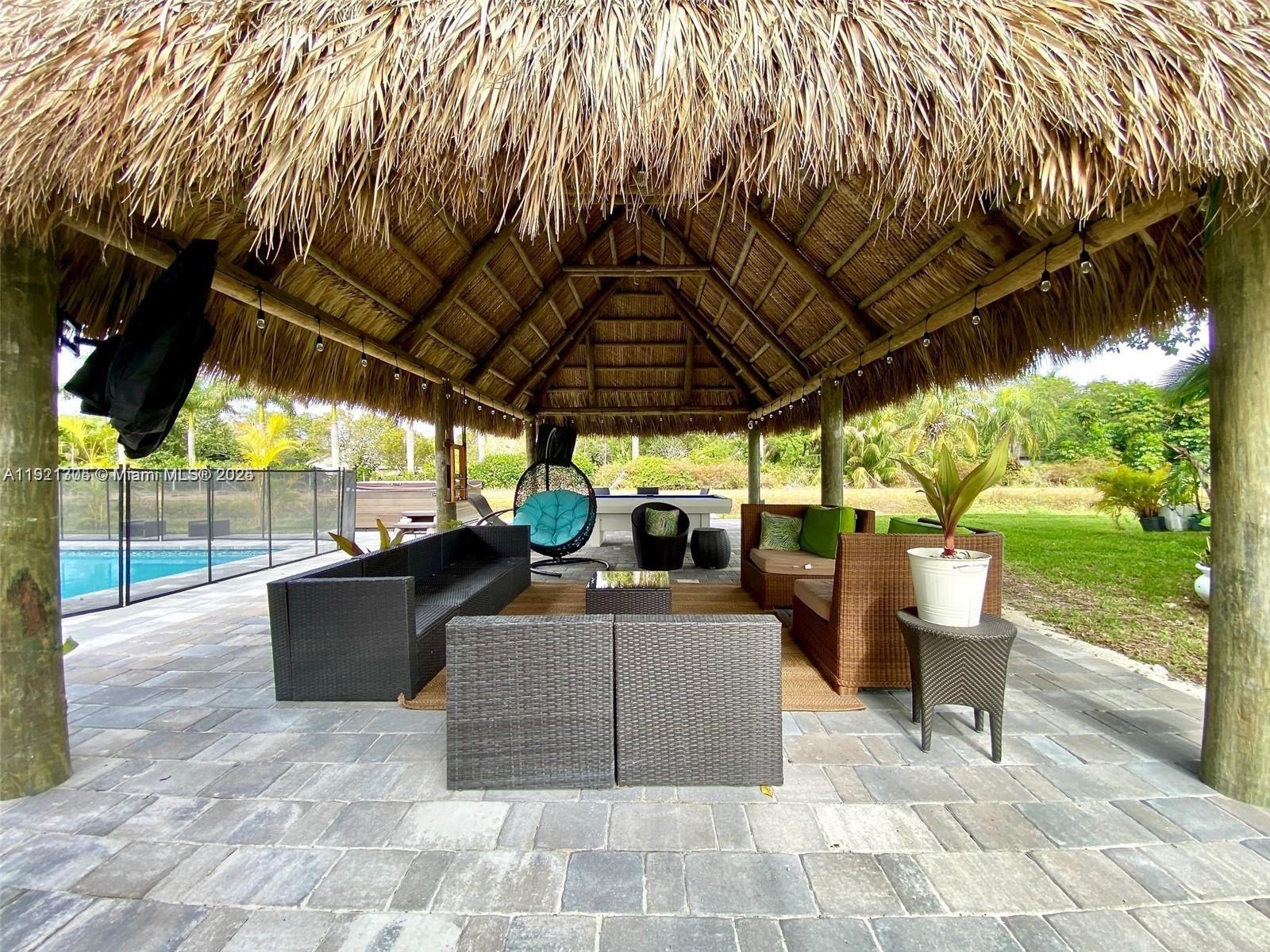 THE REDLANDS SEC 4 - Residential Lease