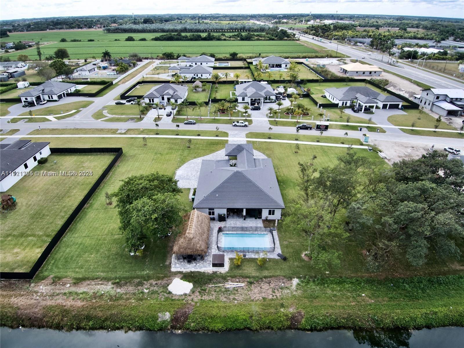 THE REDLANDS SEC 4 - Residential Lease