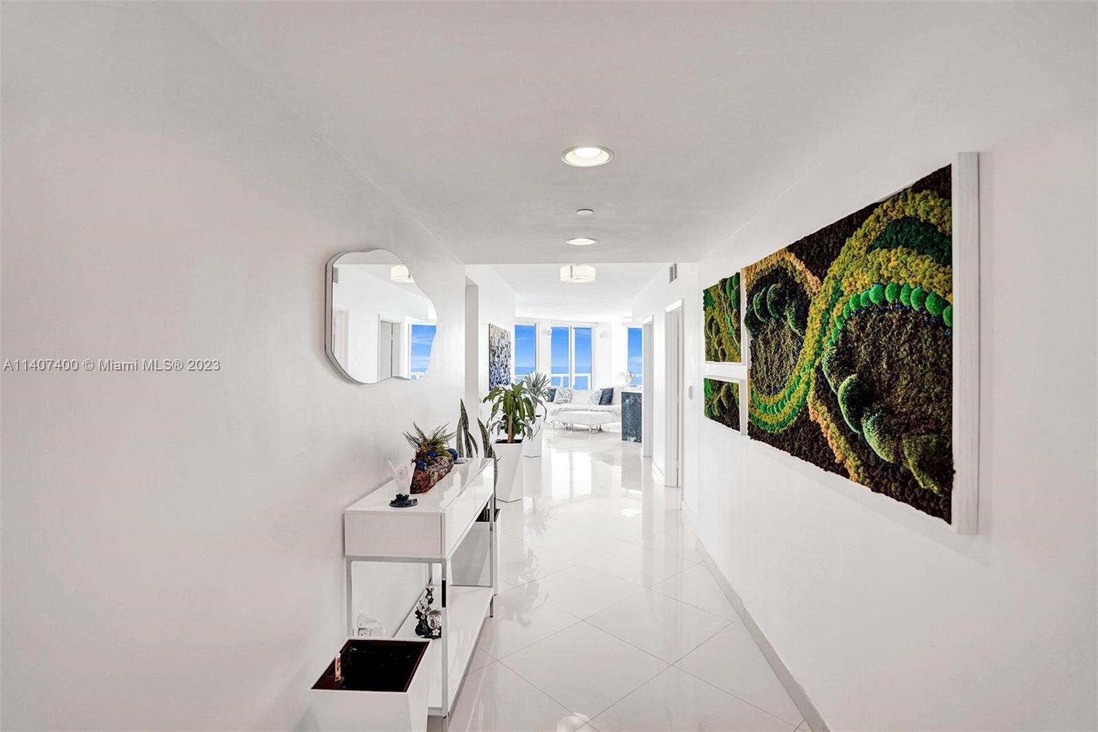 AKOYA CONDO - Residential