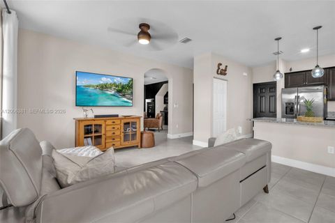 Tiny photo for 3525 W 94th St, Hialeah, FL 33018 (MLS # A12006381)