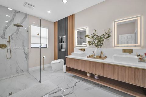 Tiny photo for 3525 W 94th St, Hialeah, FL 33018 (MLS # A12006381)