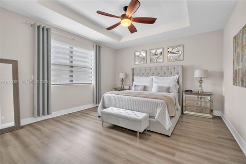 Tiny photo for 3525 W 94th St, Hialeah, FL 33018 (MLS # A12006381)