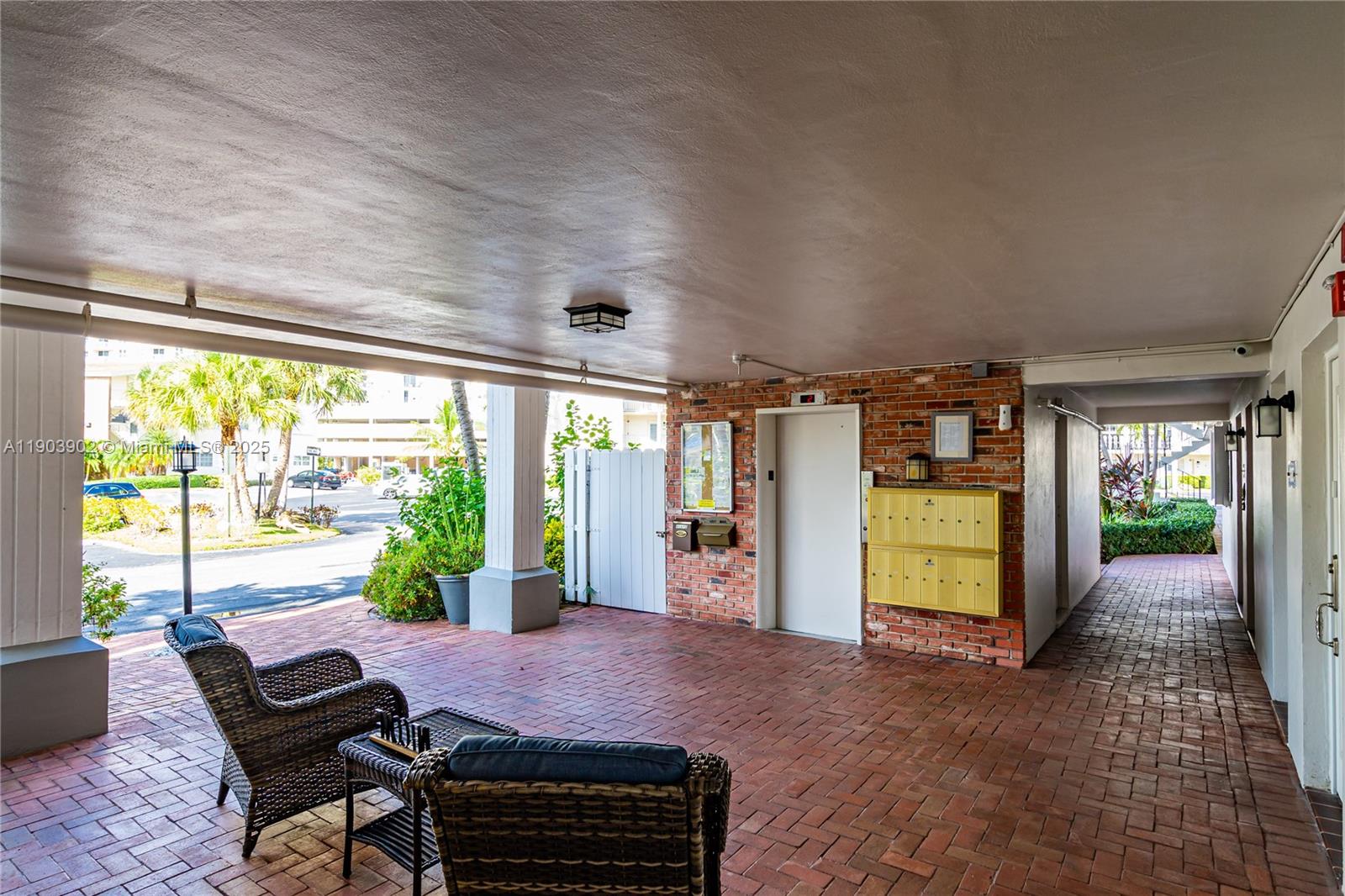 ISLE OF PARADISE CO-OP F - Residential