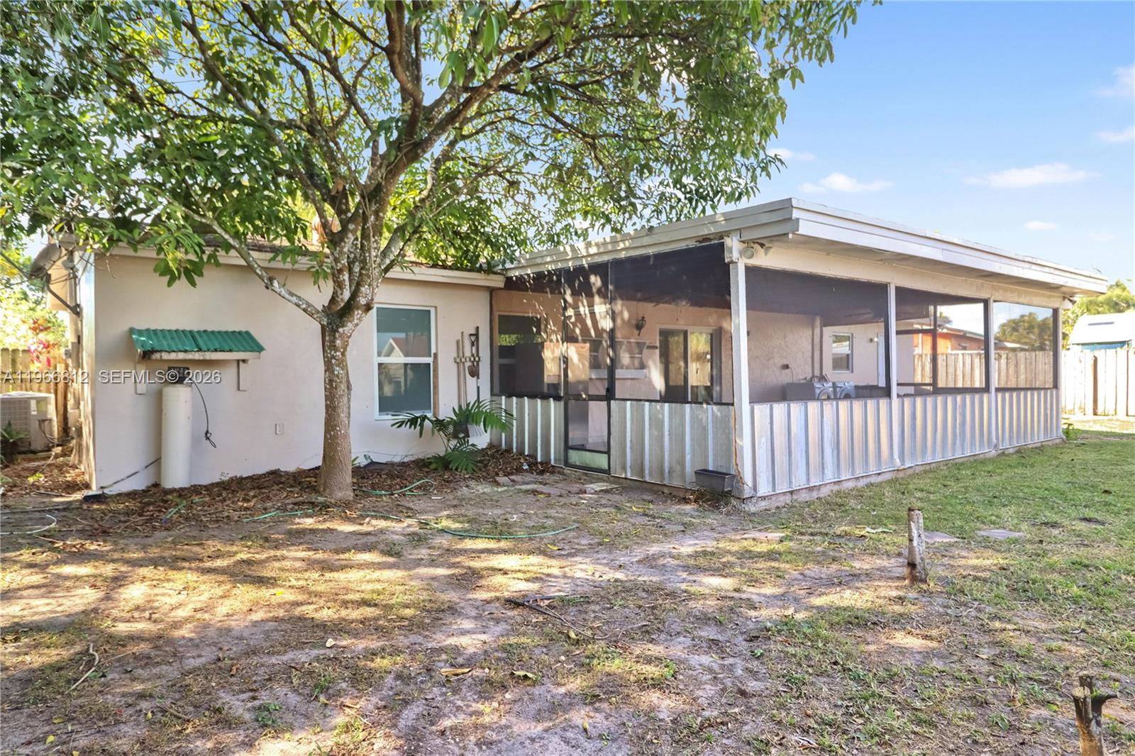 FAIRWAY VILLAS - Residential