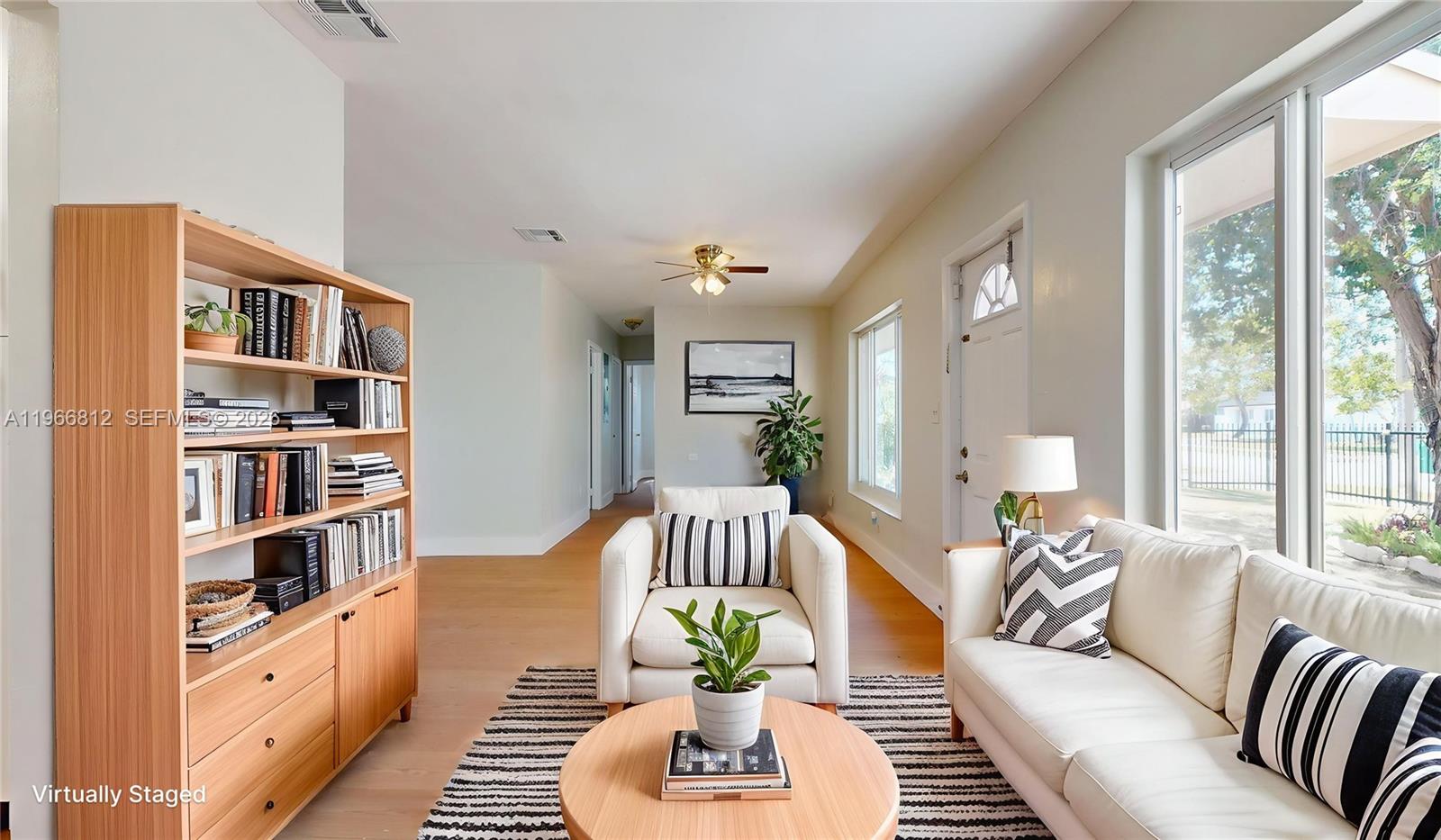 FAIRWAY VILLAS - Residential