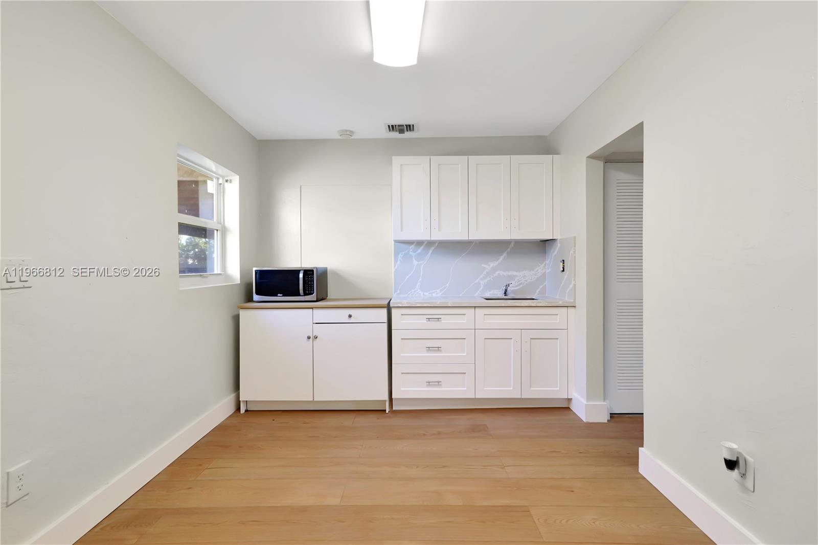 FAIRWAY VILLAS - Residential