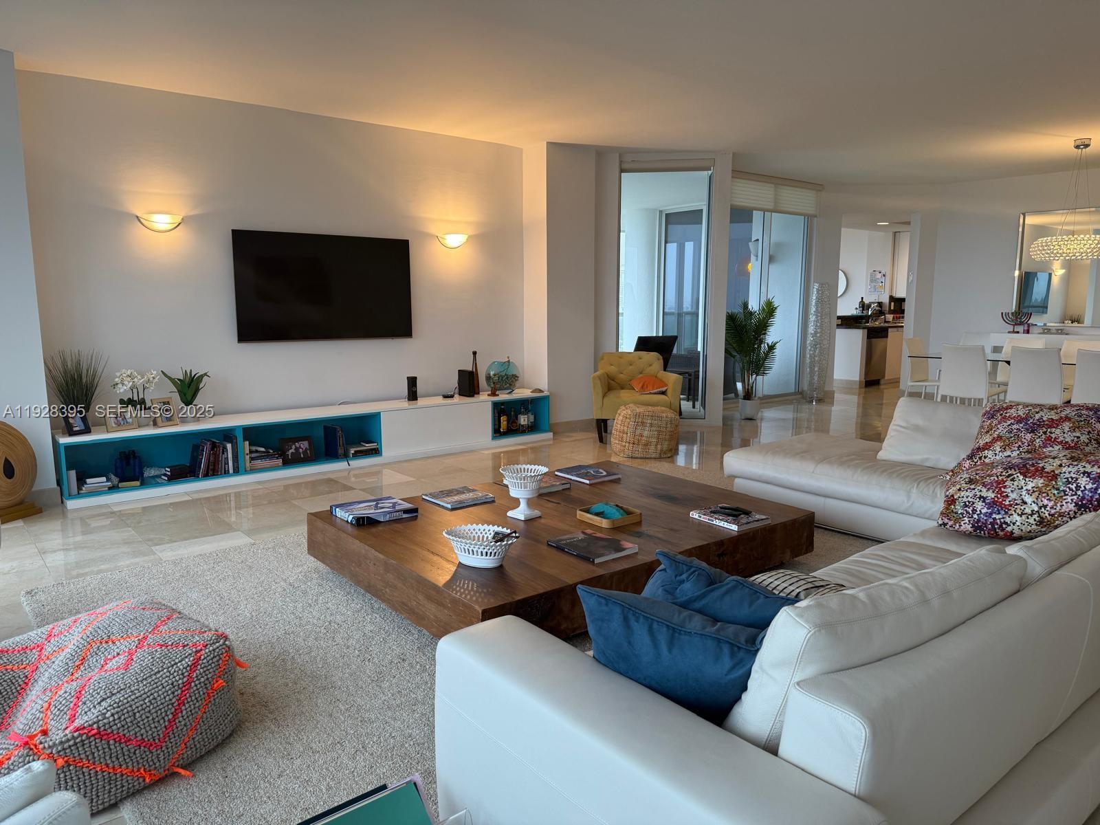 21150 E Point Pl 1001