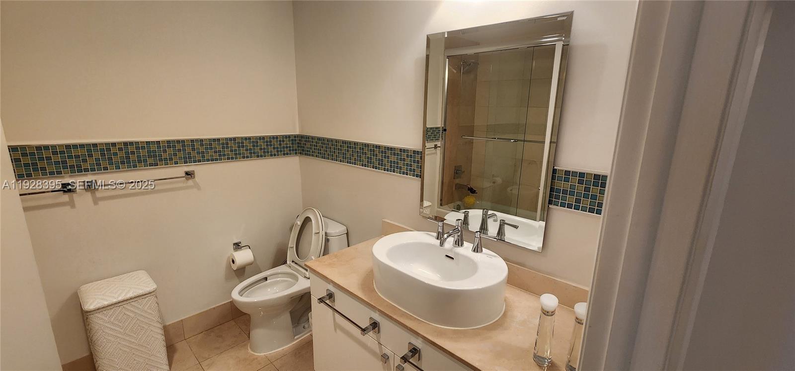 ATLANTIC II AT THE POINT - Residential Lease