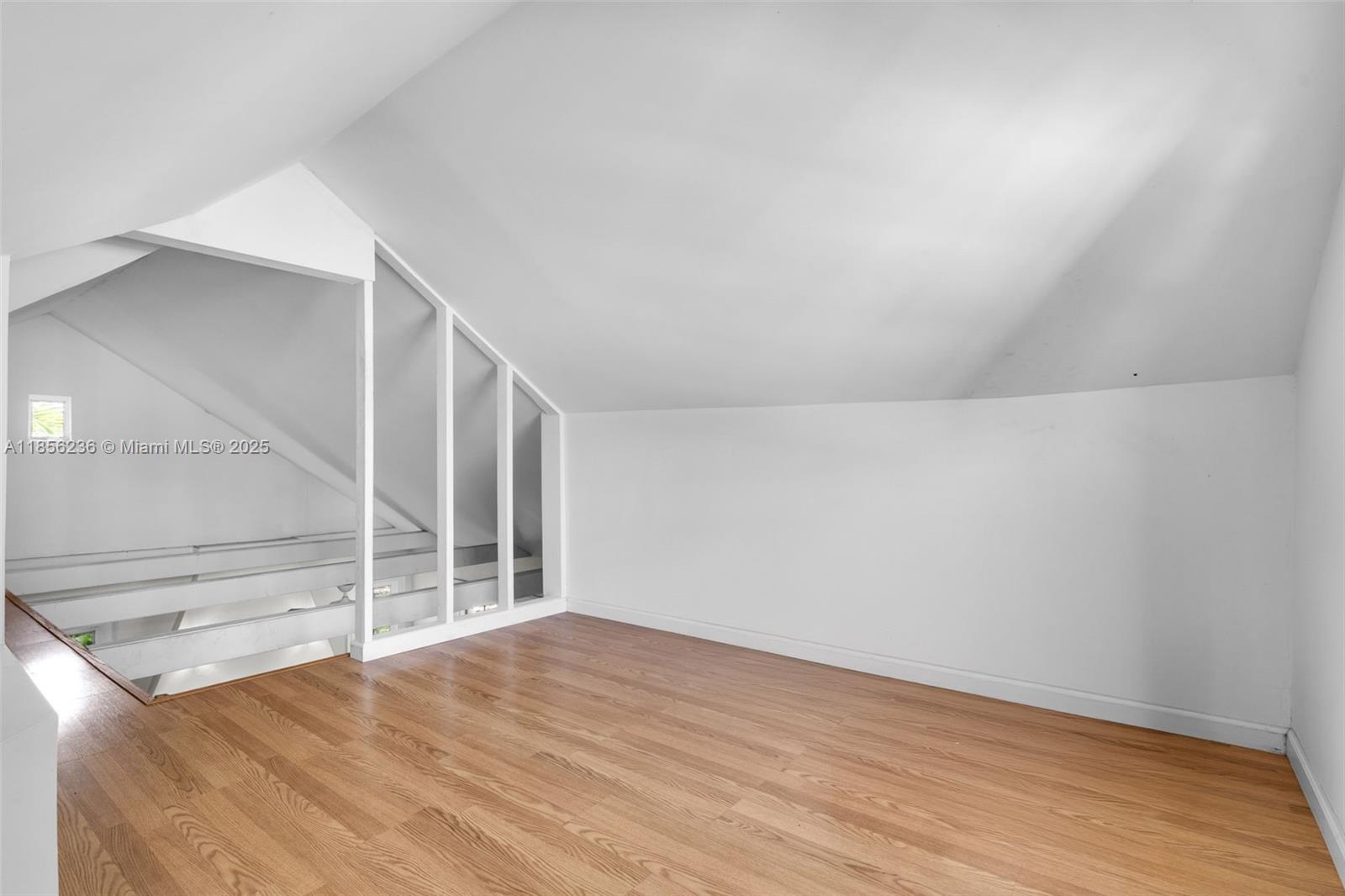 CAMBRIDGE LAWNS - Residential