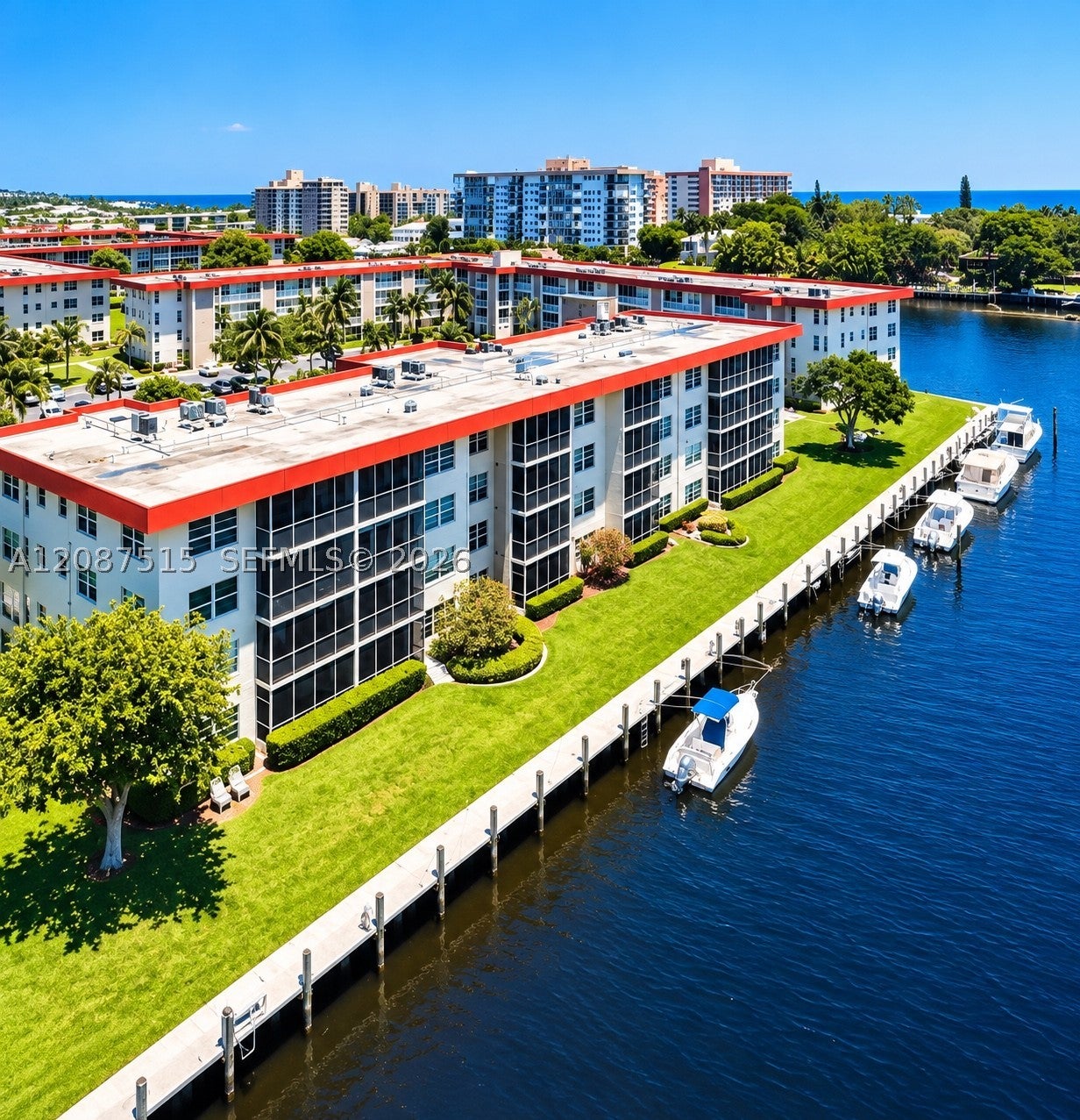 3050 NE 48th Ct 405