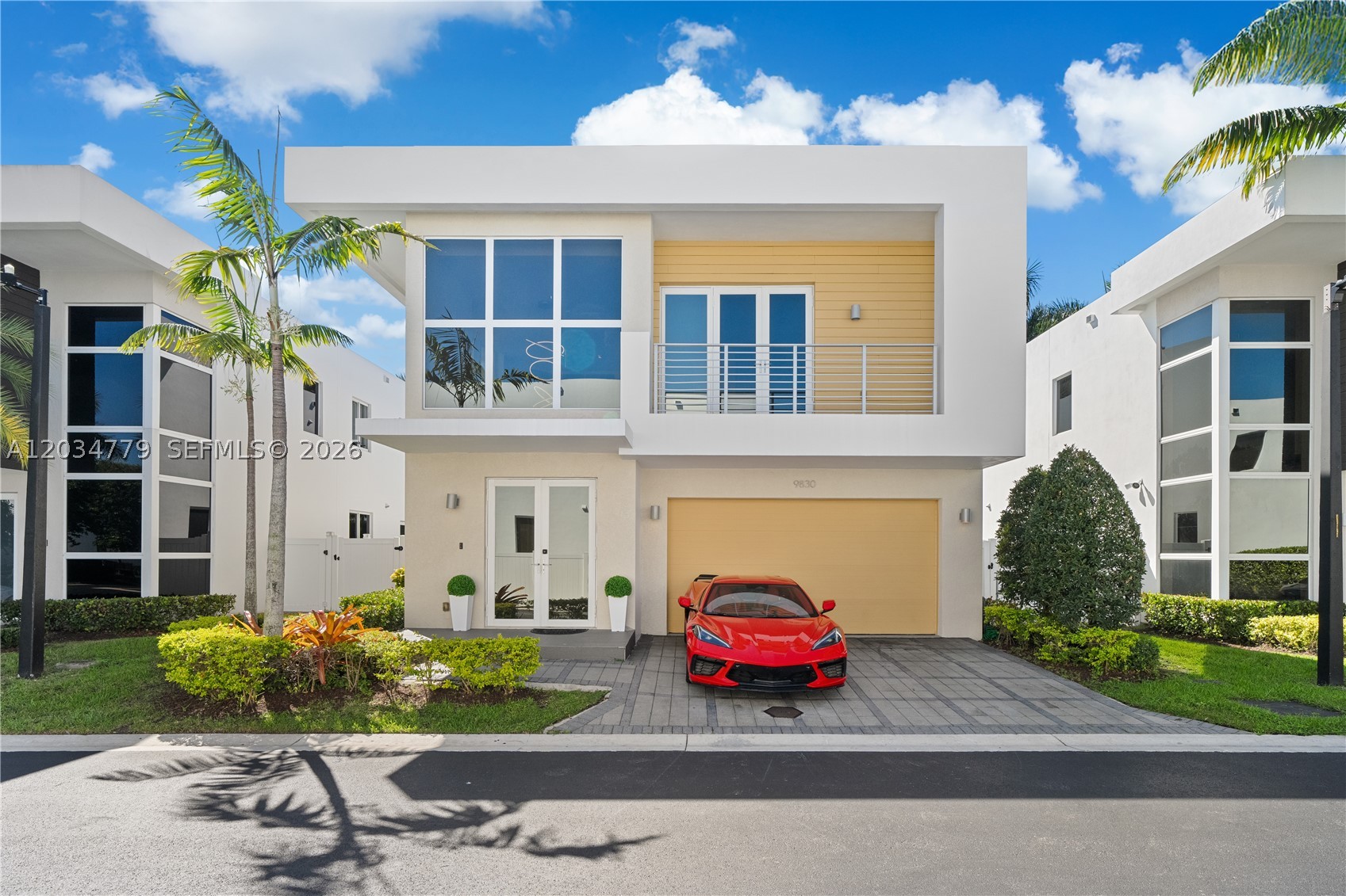 9830 NW 74th Ter