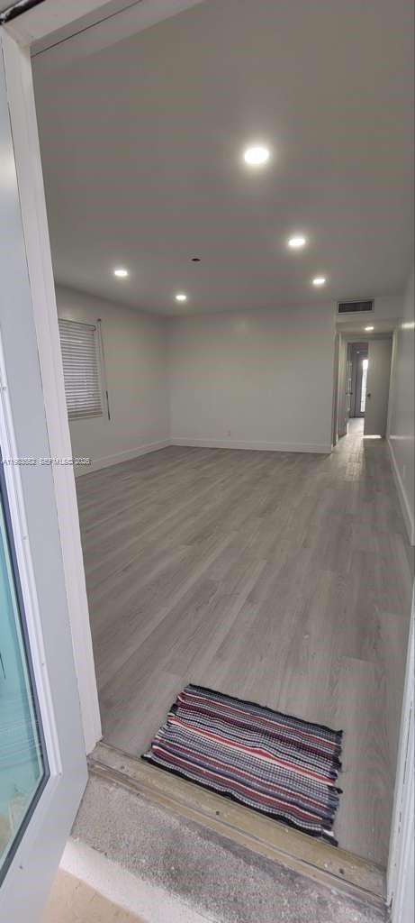 ENVOY APARTMENTS CONDOMIN - Residential