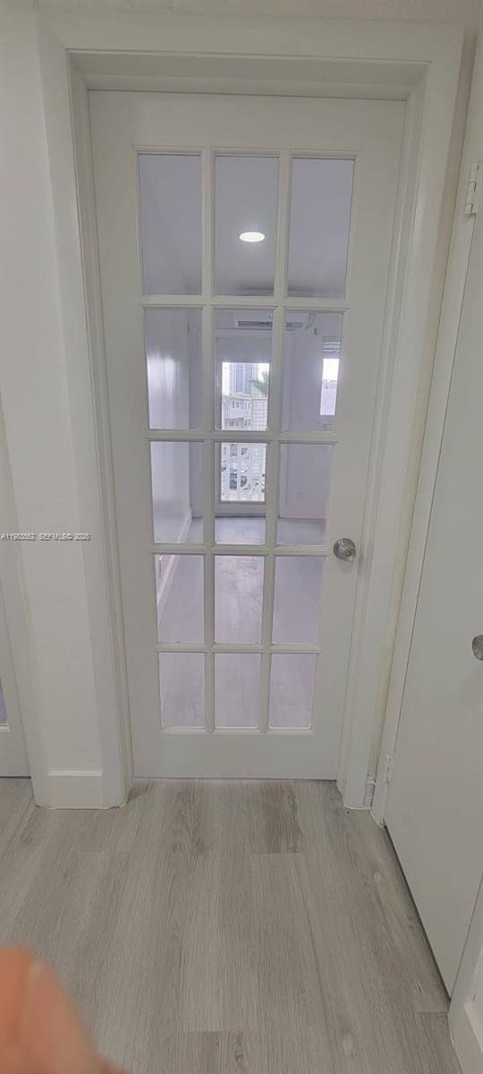 ENVOY APARTMENTS CONDOMIN - Residential