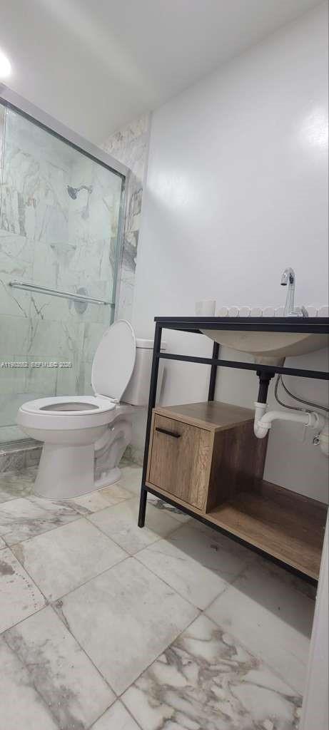 ENVOY APARTMENTS CONDOMIN - Residential