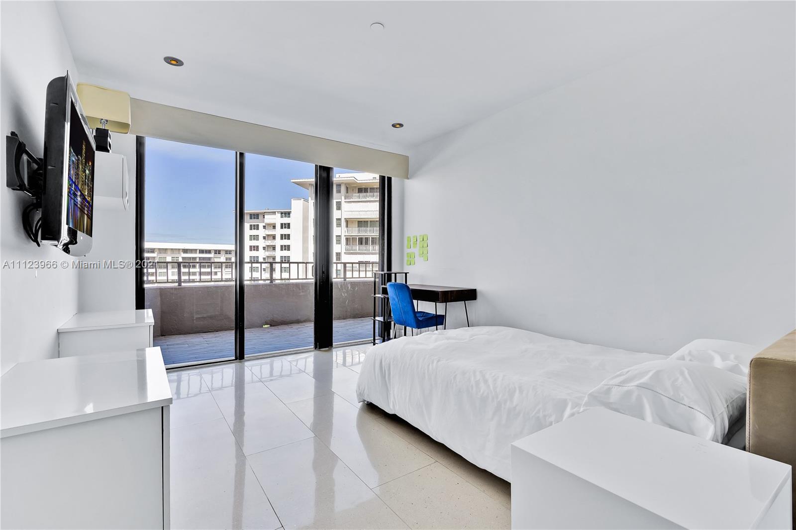 KEY COLONY NO 2 CONDO - Residential