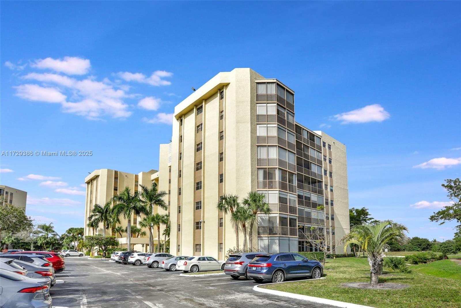Property for Sale at 7400 Radice Ct 801, Lauderhill, Miami-Dade County, Florida - Bedrooms: 3 
Bathrooms: 3  - $310,000