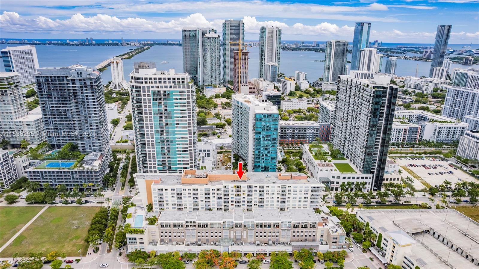 MIDBLOCK MIAMI CONDO - Residential Lease