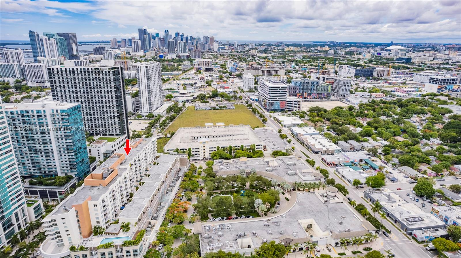 MIDBLOCK MIAMI CONDO - Residential Lease