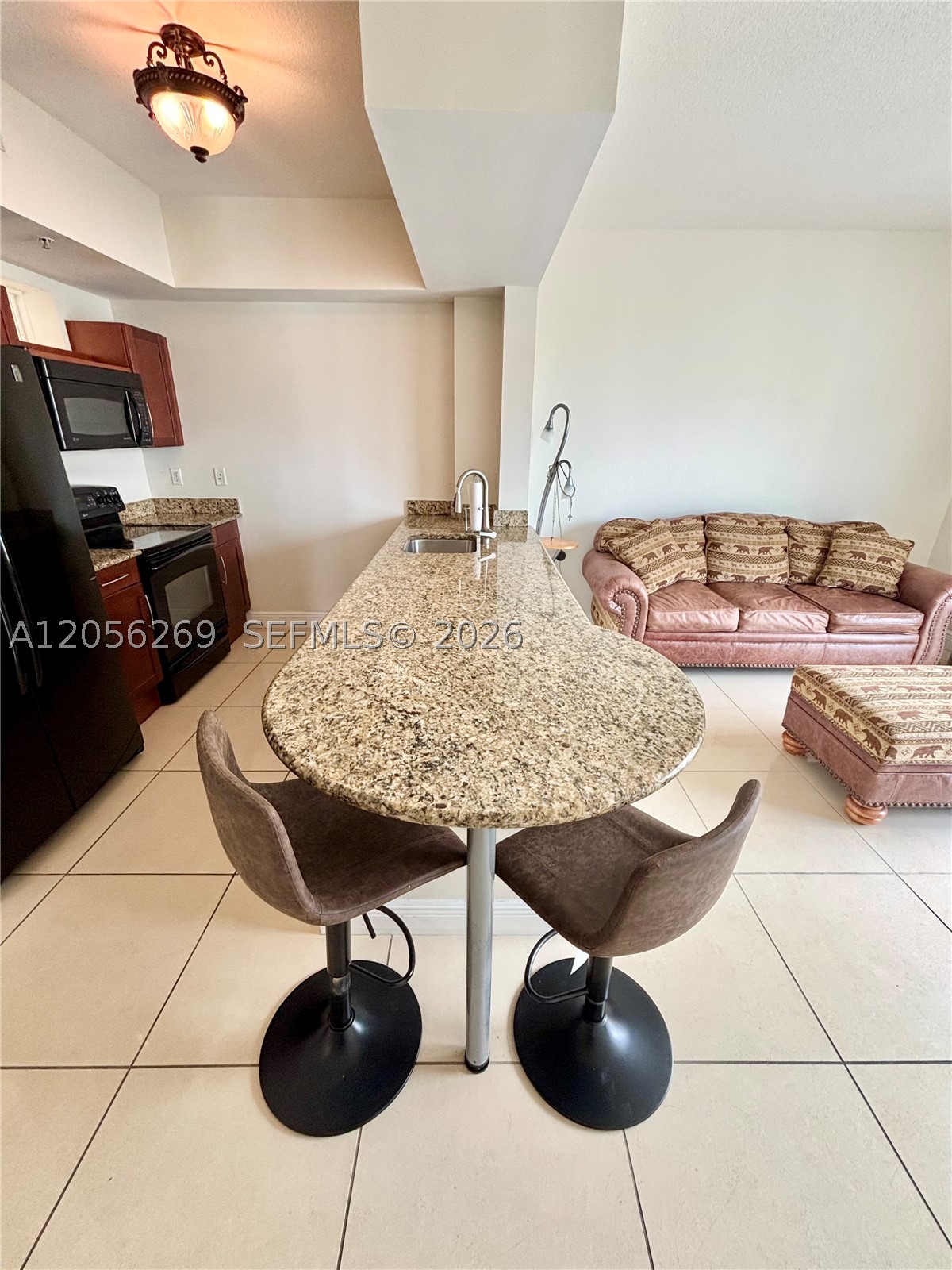 7290 SW 90th St 606