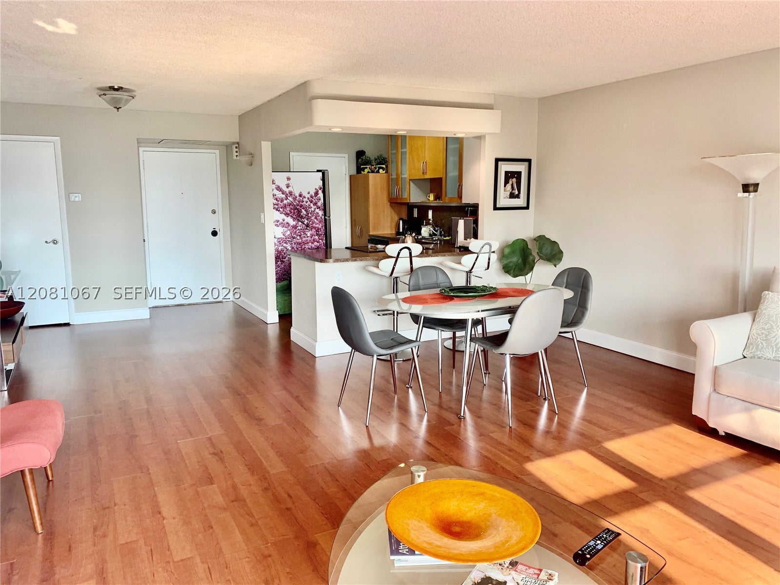 10101 E Bay Harbor Dr 401