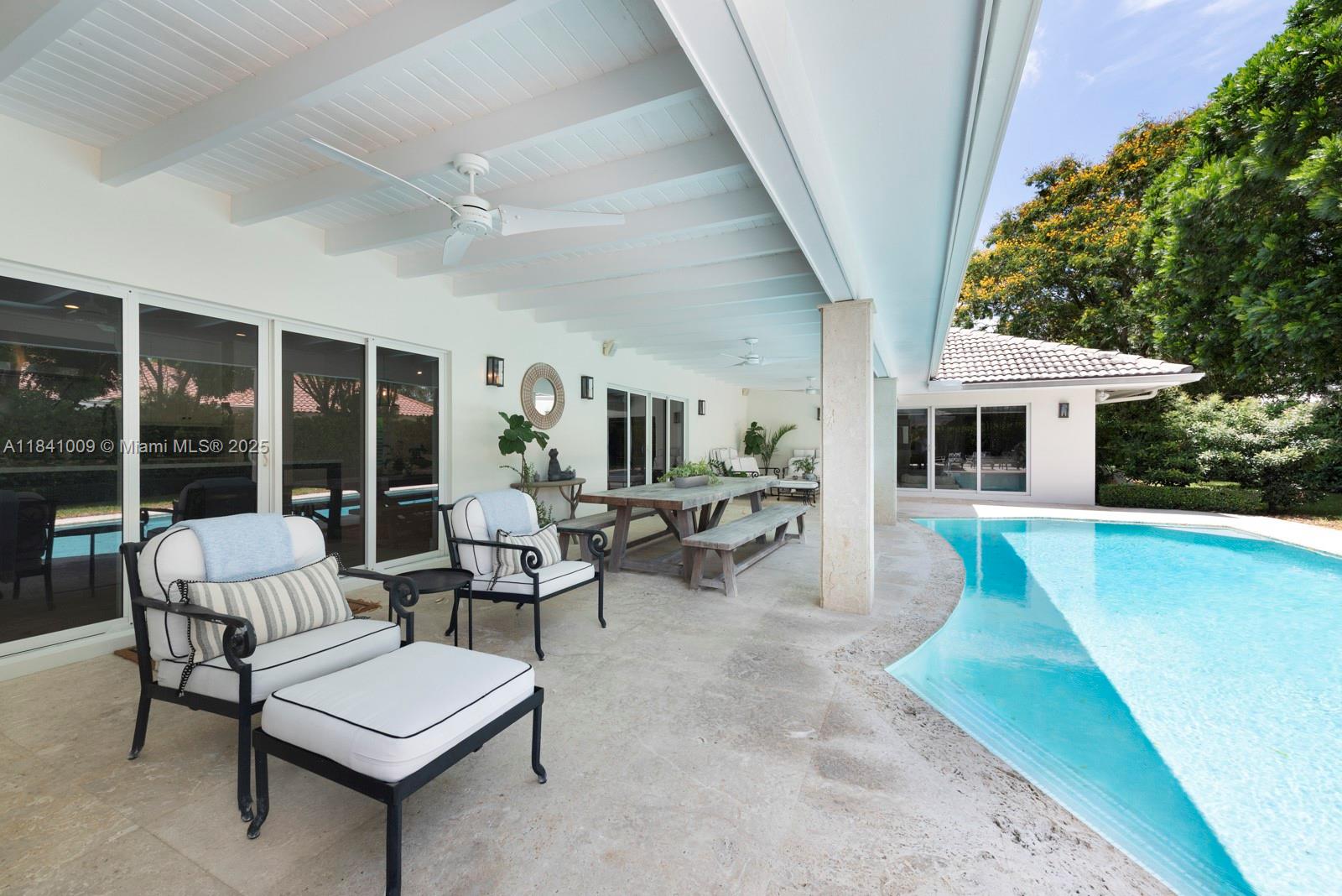 PINE BAY ESTATES SOUTH - Residential